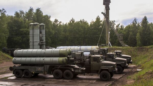 Rusya’da  S-300 füze sistemleriyle  hava savunma  tatbikatı - Sputnik Türkiye