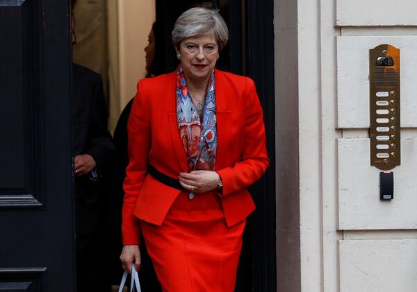 Başbakan Theresa May - Sputnik Türkiye