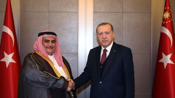 Cumhurbaşkanı Recep Tayyip Erdoğan - Bahreyn Dışişleri Bakanı Şeyh Halid bin Ahmed el Halife - Sputnik Türkiye