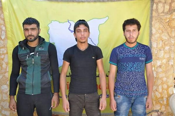 Türkiye'nin eğittiği ÖSO'dan DSG'ye firarlar sürüyor - Sputnik Türkiye