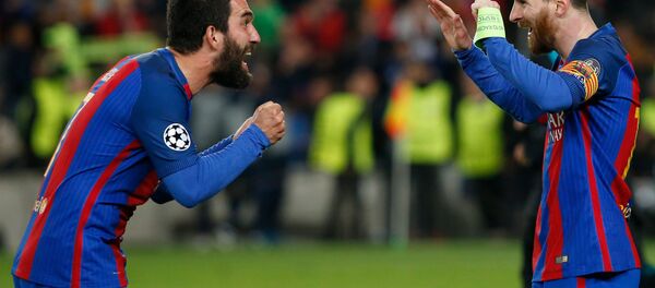 Arda Turan - Lionel Messi Arda Turan - Lionel Messi - Sputnik Türkiye