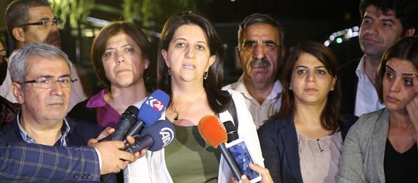 Pervin Buldan - Sputnik Türkiye