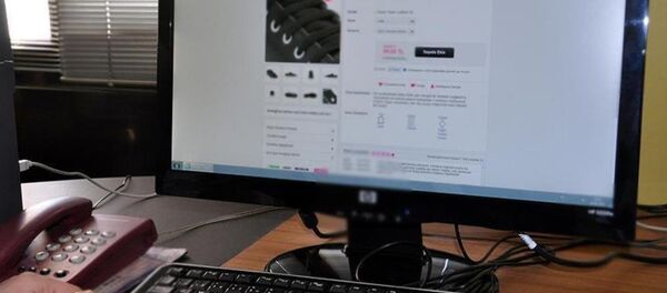 İnternetten alışveriş / Online alışveriş / E-ticaret İnternetten alışveriş / Online alışveriş / E-ticaret - Sputnik Türkiye