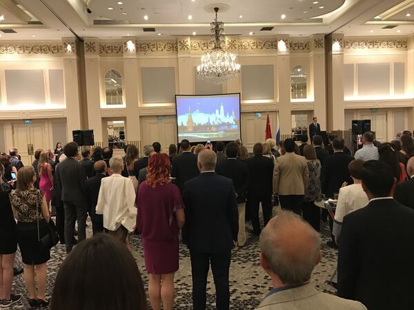 Rusya Milli Günü resepsiyonu Rusya ve Türkiye'nin milli marşlarıyla başladı. - Sputnik Türkiye