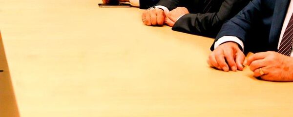 Komisyon - Toplantı Komisyon - Toplantı - Sputnik Türkiye