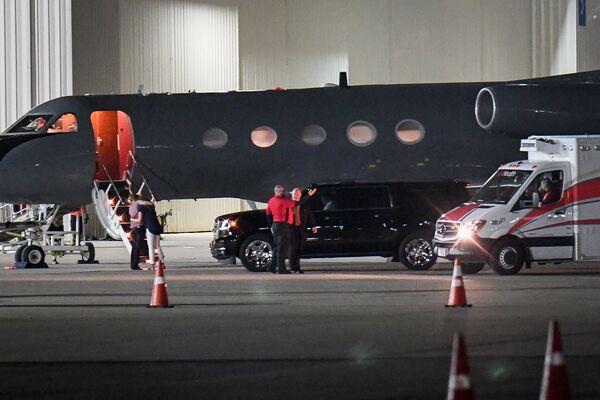 Otto Warmbier'i Cincinati'deki Lunken Havalimanı'na getiren uçak - Sputnik Türkiye