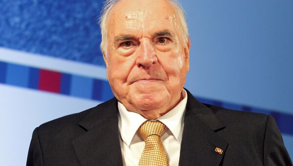 Eski Almanya Şansölyesi Helmut Kohl - Sputnik Türkiye