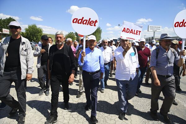Adalet Yürüyüşü'nün ikinci gününden kareler - Sputnik Türkiye