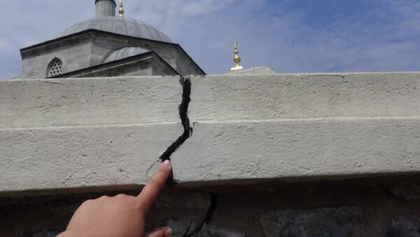 Mimar Sinan’ın son eserlerinden Şemsi Paşa Cami’nde kazık çatlağı - Sputnik Türkiye