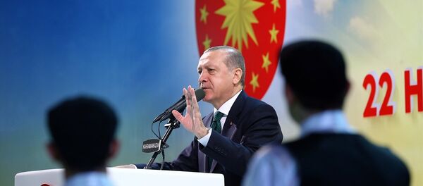 Cumhurbaşkanı Recep Tayyip Erdoğan - Sputnik Türkiye