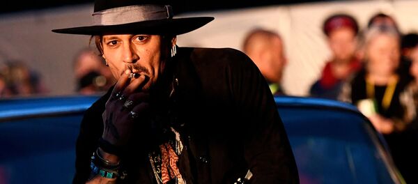 Johnny Depp Glastonbury Festivali - Sputnik Türkiye