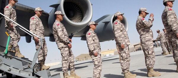 Katar'a giden Türk askerleri - Sputnik Türkiye