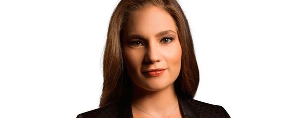 Nevşin Mengü - Sputnik Türkiye