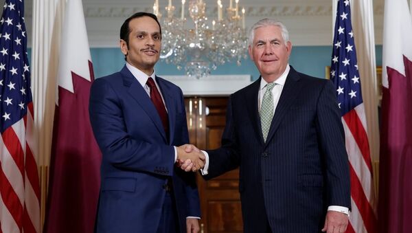 Katar Dışişleri Bakanı Şeyh Muhammed bin Abdurrahman El Sani - ABD'li mevkidaşı Rex Tillerson - Sputnik Türkiye