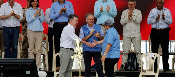 FARC-silah bırakma - Sputnik Türkiye