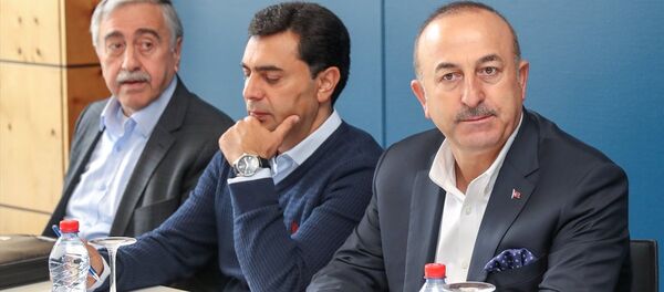 Dışişleri Bakanı Mevlüt Çavuşoğlu, Kıbrıs Konferansı'nda - Sputnik Türkiye
