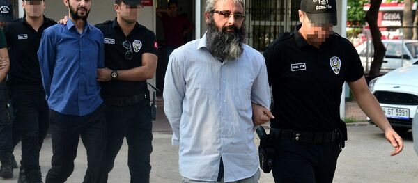 IŞİD'in canlı bomba hücresi çökertildi - Sputnik Türkiye