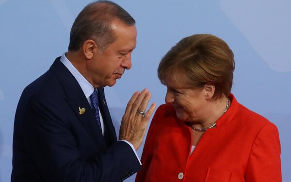 G20 Liderler Zirvesi, Hamburg'da başladı: Angela Merkel ve Recep Tayyip Erdoğan - Sputnik Türkiye