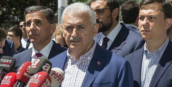 Binali Yıldırım Binali Yıldırım - Sputnik Türkiye