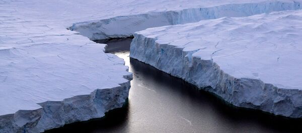 Eriyen Antarktika Eriyen Antarktika - Sputnik Türkiye