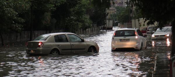 İstanbul'da sağanak yağış - Sputnik Türkiye