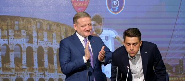 Medipol Başakşehir Kulubü Başkanı Göksel Gümüşdağ - Sputnik Türkiye