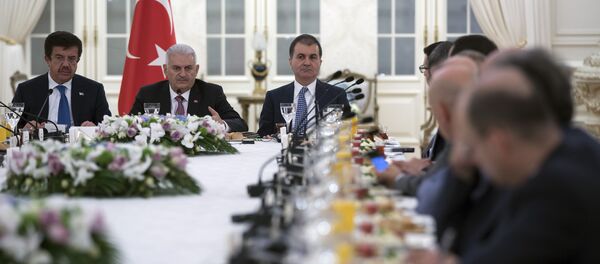 Başbakan Yıldırım, Alman yatırımcılarla buluştu - Sputnik Türkiye