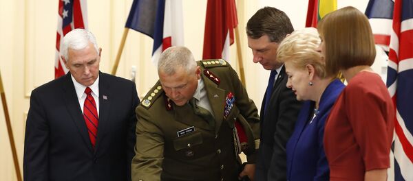 Riho Terras - Mike Pence - Raimonds Vejonis - Dalia Grybauskaite - Kersti Kaljulaid - Sputnik Türkiye