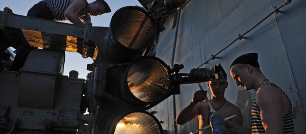 Suriye'nin Tartus kentindeki Rus üssünde görev yapan askerler - Sputnik Türkiye