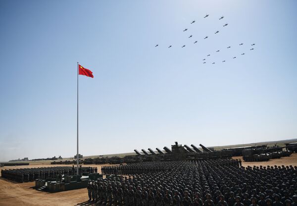 Çin Halk Kurtuluş Ordusu 90. Kuruluş yıldönümünü kutladı - Sputnik Türkiye