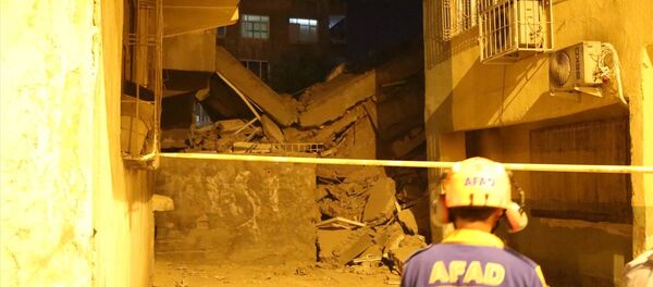 Diyarbakır'da bina çöktü Diyarbakır'da bina çöktü - Sputnik Türkiye