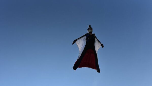 Rus serbest paraşütçüler ulusal rekor kırdı. - Sputnik Türkiye