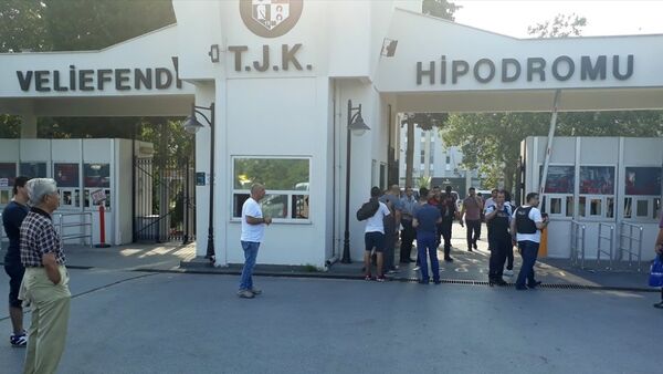 Veliefendi Hipodromu'nda operasyon - Sputnik Türkiye
