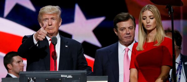 ABD Başkanı Donald Trump, seçim kampanyası müdürü Paul Manafort - Sputnik Türkiye