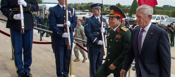 ABD Savunma Bakanı James Mattis ABD Savunma Bakanı James Mattis - Sputnik Türkiye