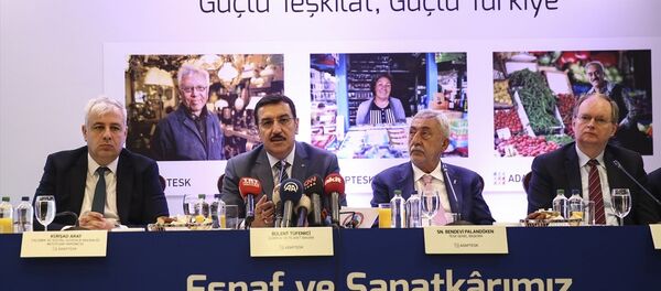 Gümrük ve Ticaret Bakanı Bülent Tüfenkci Gümrük ve Ticaret Bakanı Bülent Tüfenkci - Sputnik Türkiye
