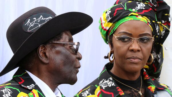 Zimbabve Devlet Başkanı Robert Mugabe'nin eşi Grace Mugabe - Sputnik Türkiye