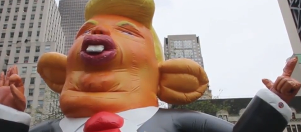 New York’ta Trump’a şişme fare protestosu - Sputnik Türkiye