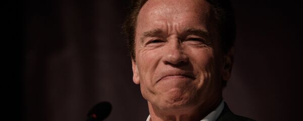 US actor and former California governor Arnold Schwarzenegger during a press conference to present the multisport event Arnold Classic Brasil 2016 in Rio de Janeiro on April 1, 2016. US actor and former California governor Arnold Schwarzenegger during a press conference to present the multisport event Arnold Classic Brasil 2016 in Rio de Janeiro on April 1, 2016. - Sputnik Türkiye