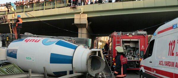 Kadıköy-kamyon kazası - Sputnik Türkiye