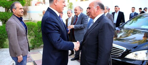 Irak Kürt Bölgesel Yönetimi (IKBY) Yüksek Referandum Heyeti, başkent Bağdat'ta Irak Türkmen Cephesi'ni (ITC) ziyaret ederek, referandumu ele aldı. Heyeti, ITC Başkanı Erşet Salihi (ortada) ve diğer parti yetkilileri Bağdat'taki parti merkezinde karşıladı. - Sputnik Türkiye