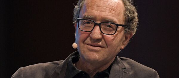 Alman vatandaşı yazar ve insan hakları savunucusu Doğan Akhanl - Sputnik Türkiye