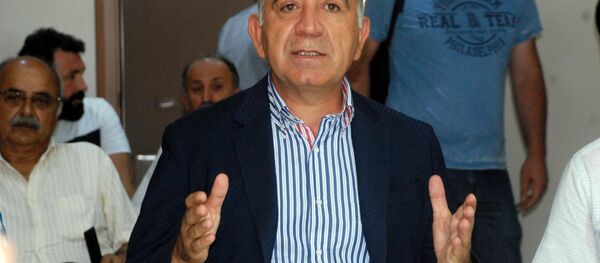 Gürsel Tekin - Sputnik Türkiye