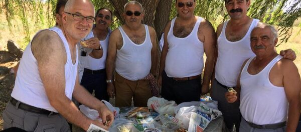 CHP'lilerden atletli poz - Sputnik Türkiye