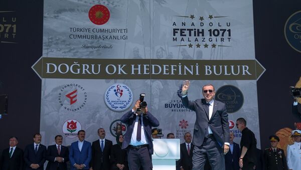 Cumhurbaşkanı Recep Tayyip Erdoğan - Malazgirt 1071 Anma Programı - Sputnik Türkiye