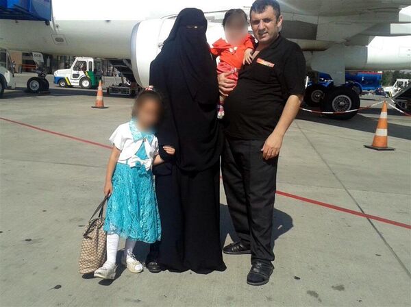 IŞİD'li Orhan Sazak IŞİD'li Orhan Sazak - Sputnik Türkiye