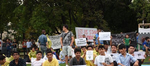 Avusturya’da Afgan sığınmacılardan oturma eylemi - Sputnik Türkiye