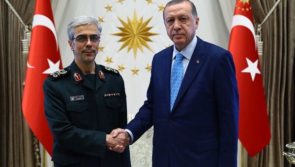 İran Genelkurmay Başkanı Muhammed Bakıri ve Cumhurbaşkanı Recep Tayyip Erdoğan - Sputnik Türkiye