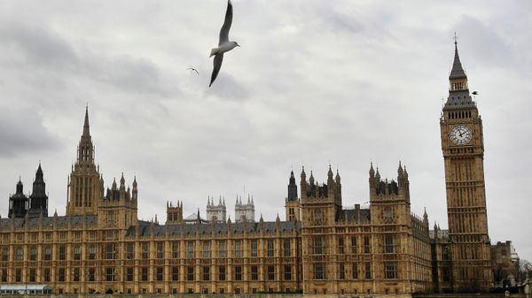 The Palace of Westminster including St Stephen's Tower housing the famous Big Ben clock in London - Sputnik Türkiye