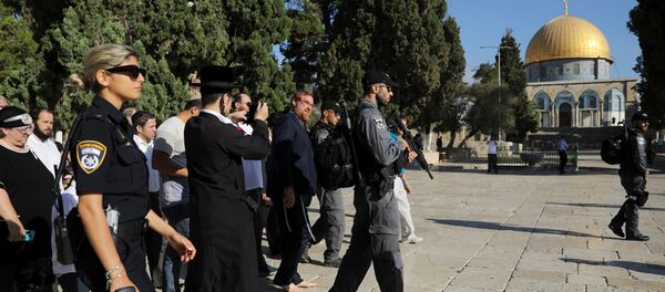 İsrailli vekil Yehuda Glick'in Harem-i Şerif'i ziyareti - Sputnik Türkiye